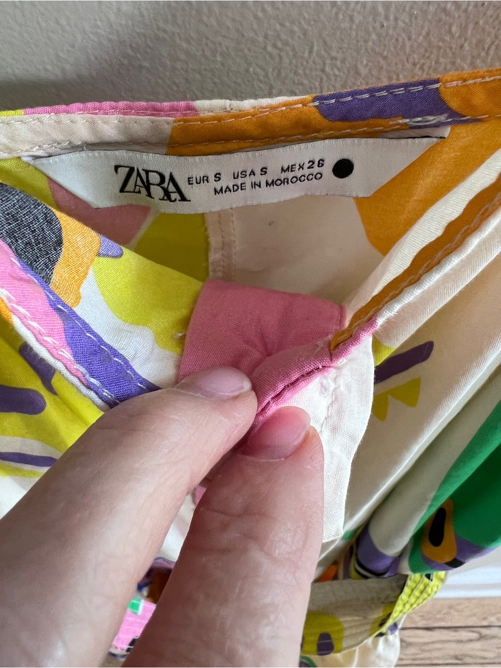 Zara Cream Multicolor Abstract Midi Dress - Picture 4 of 8